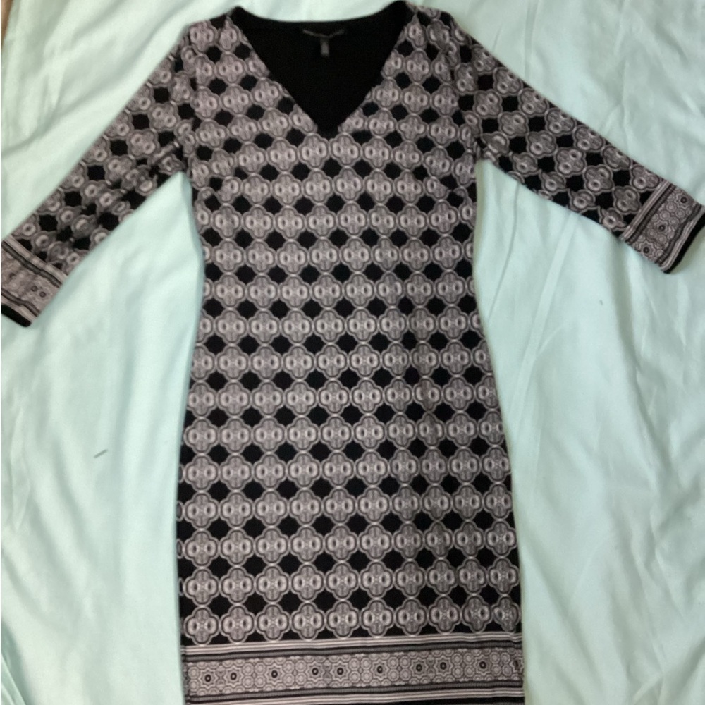 White House Black Market Ladies Dress